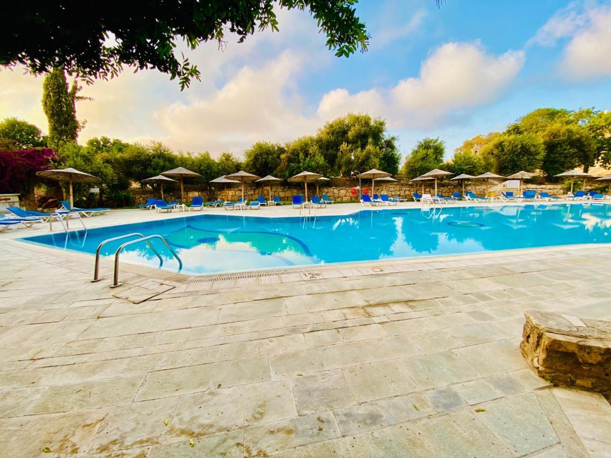 Basillica 3 Bedrooms Apartment Paphos Exterior foto